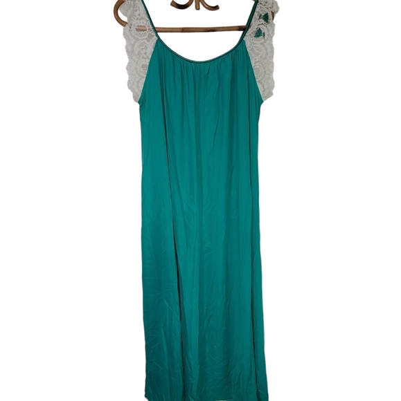 4 for $32 vintage blue and lace nightie - Picture 9 of 9